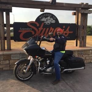 Meet your Posher, Troy